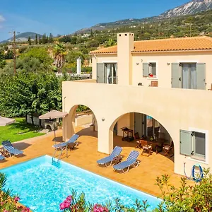 Katerina Villa Trapezaki (Kefalonia)
